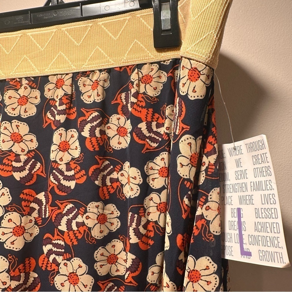 LuLaRoe Lola Lined Chiffon Midi Skirt Elastic Band Floral Pattern Large 12-14 - Picture 8 of 15